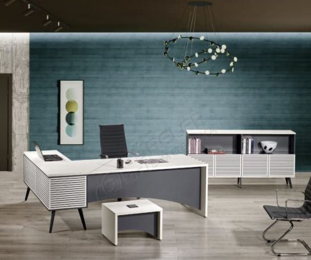Zarafet ve prestij sağlayan lüks tasarımlı yönetici ofis masası. Yüksek kaliteli malzemelerle üretilmiştir.